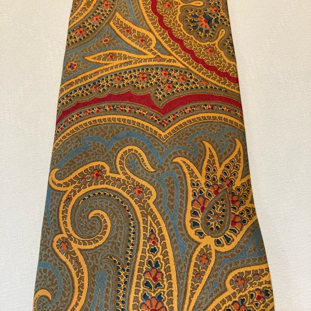 Vintage Burberry Tie.
